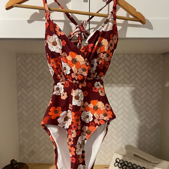 One Piece Swimsuit - Picture 3 of 6